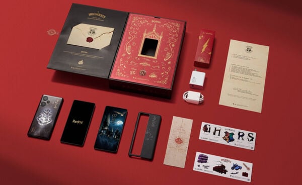 Wizard-Themed Edition Smartphones Image 2