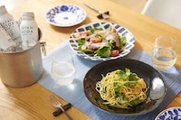 Canned Sparkling Sakes Image 4
