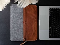 Dual-Material Laptop Cases Image 4