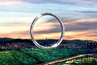 Stunning Spokeless Ferris Wheels Image 8