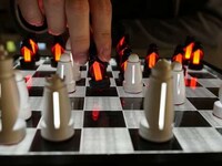 Electromagnetic Conduction Chess Sets Image 4