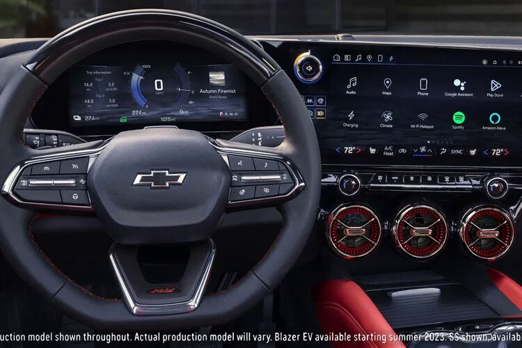 Intelligent Infotainment System Updates