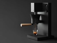 Barista-Inspired Espresso Makers Image 2