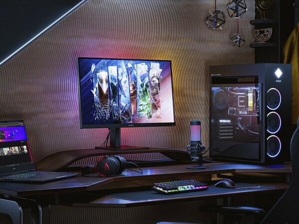 Immersive Hybrid Lifestyle Monitors