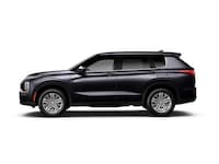 Muscular Hybrid SUVs Image 4