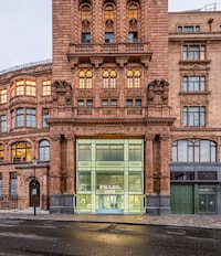 Milanese-Themed Fashion House Cafes Image 1