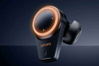 Illuminated eSports Earbuds Image 4