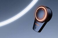 Illuminated eSports Earbuds Image 6