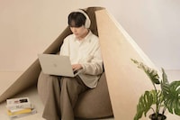 Relaxed Anti-Distraction Seats
