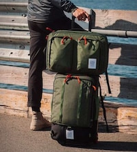 Adventurous Rolling Travel Luggage Image 2