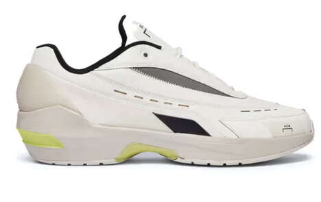 Technical Stealthy Running Shoes