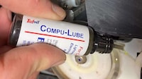Oil-Dispensing Lubrication Packages