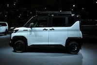 Diminutive Camper Vehicles Image 4