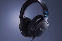 Wired Studio Headphones Image 1