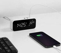Connected Simplicity-Focused Clocks Image 2