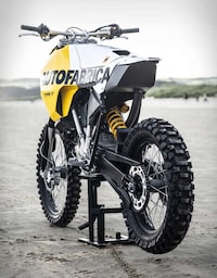 Custom-Tuned Motorcycle Models Image 8