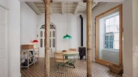 Intimate Artful Historic Hotels Image 3