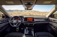 Landscape-Inspired Off-Road SUVs Image 4