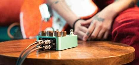 Effect-Blending Guitar Pedals