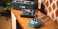 Effect-Blending Guitar Pedals Image 3