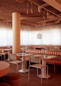 Light-Focused Warm Diner Designs Image 2