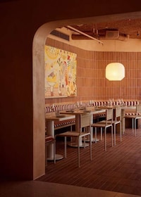 Light-Focused Warm Diner Designs Image 3
