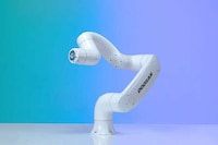 Foodservice Robot Arms Image 3