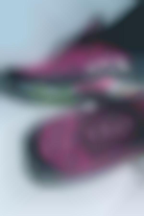 Stark Tonal Typography Sneakers