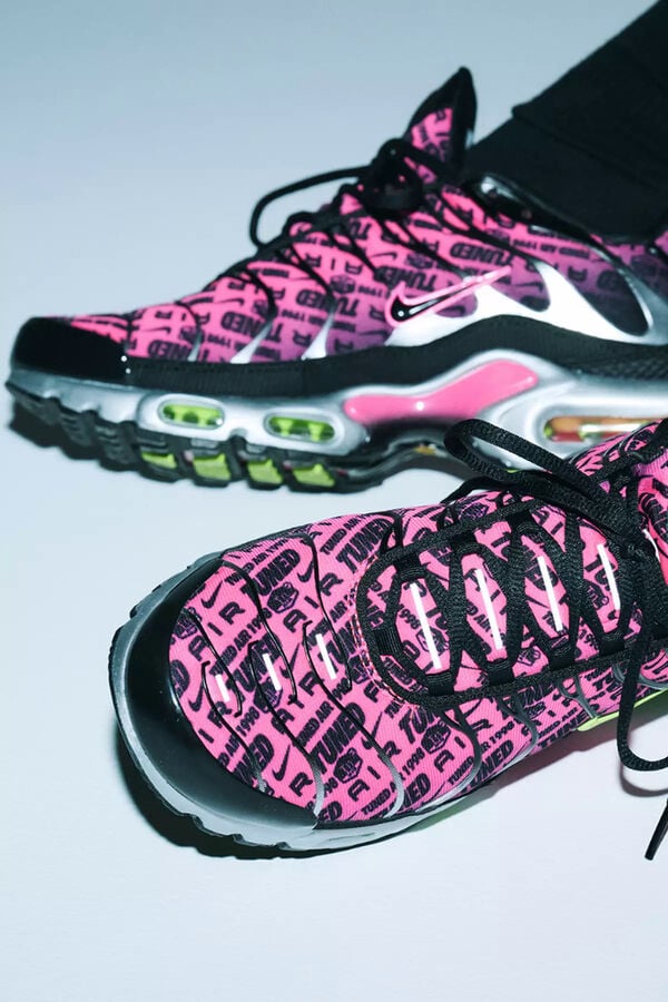 Stark Tonal Typography Sneakers Image 2