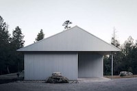 Corrugated Metal Barn-Like Houses Image 3
