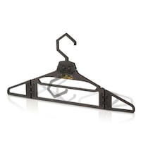 Time-Saving Travel Hangers Image 1