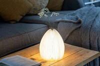 Origami-Inspired Vase Lamps Image 4