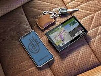 Aftermarket Automotive Navigation Displays Image 2