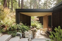 Angular Getaway Cabin Homes Image 3