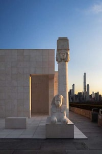 Street Art-Inspired Installations Image 1