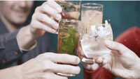 Clear Customizable Ice Makers Image 1