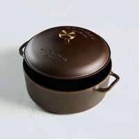 Timeless Dutch Ovens Image 1