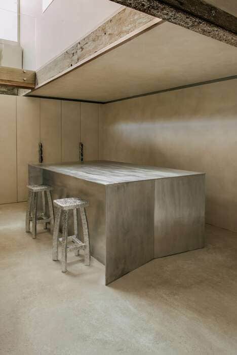Pub-Transformed Jewelry Showrooms