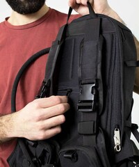 Festival-Friendly Hydration Packs Image 5