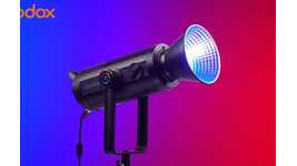 Zoomable RGB Video Lights