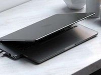 Ultra-Slim Laptop Protectors Image 3