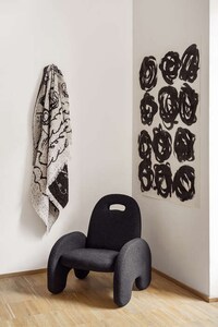 Artist-Honoring Bedroom Furniture Image 2