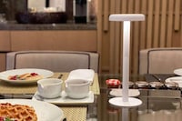 Portable Mushroom-Like Illuminators Image 1