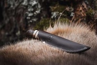 Reindeer-Honoring Knife Designs Image 3