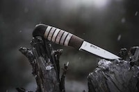 Reindeer-Honoring Knife Designs Image 6