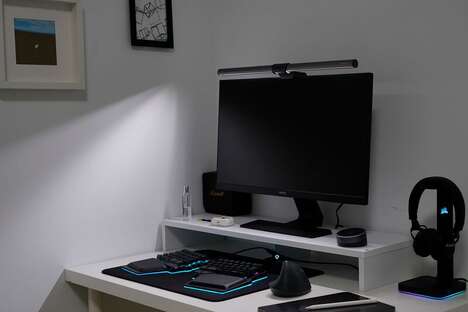 Strain-Reducing Monitor Lights