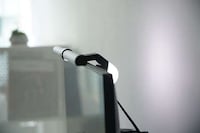 Strain-Reducing Monitor Lights Image 5