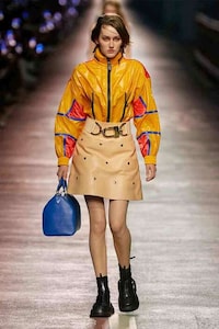 On-the-Road Fashion Shows Image 3