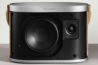 Future-Proof Luxurious Portable Speakers Image 2
