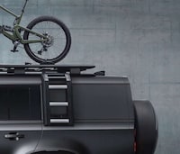 Adventurous Five Seater SUVs Image 7